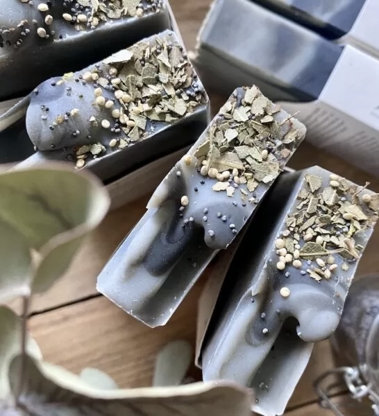 صابون سنجد و زغال چِرو